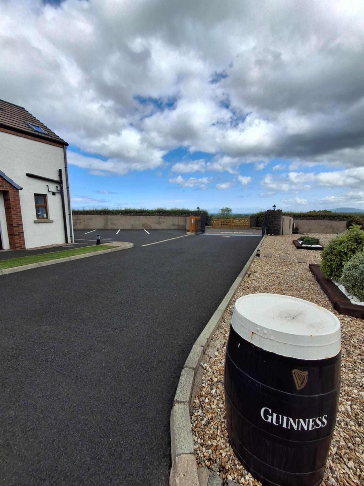 Ulster Cottages Bushmills Exterior foto